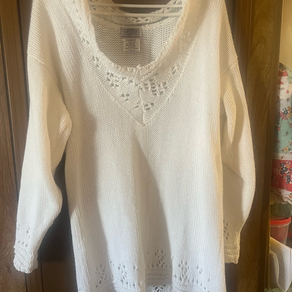 Vintage White Knit Sweater with Lace Detail